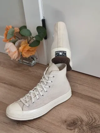 Converse Chuck Taylor talla 40 color beige