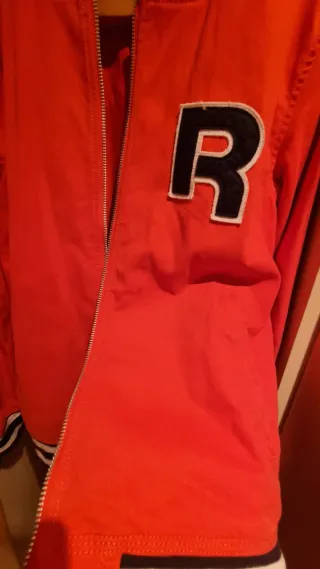Chaqueta universitaria Reebok vintage roja