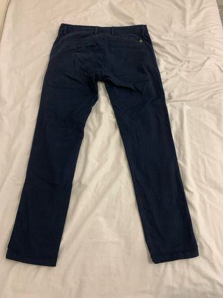 Pantalón chino Zara azul
