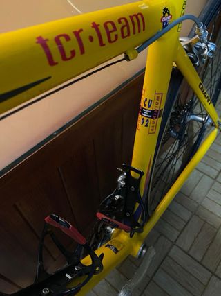 Bicicleta Carretera Giant TCR Team Amarilla