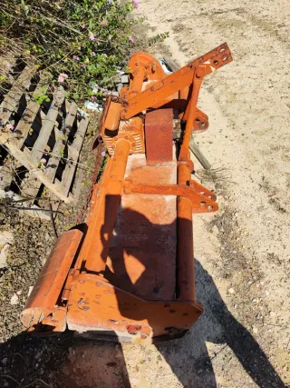 Rotovator para tractor