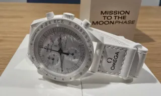*Novo* Omega x Swatch MoonSwatch Full Moon Branco