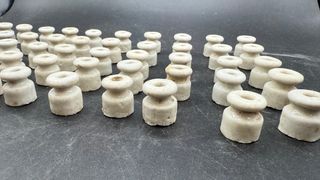 Lote 50 Aisladores Eléctricos Porcelana Antiguos