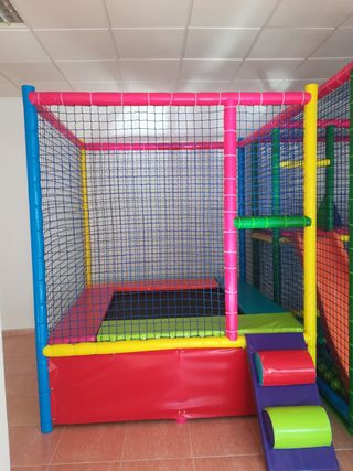 Cama elástica infantil con red de seguridad