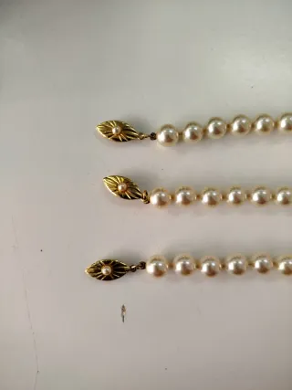 LOTE DE COLLARES DE PERLAS