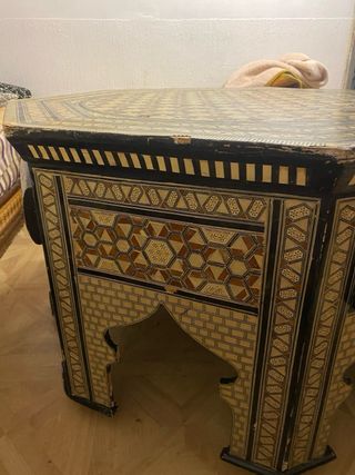 Mesa de salón tunecina artesanal
