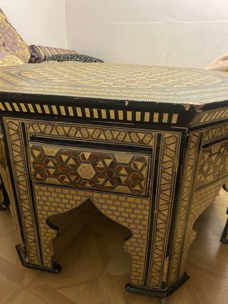 Mesa de salón tunecina artesanal