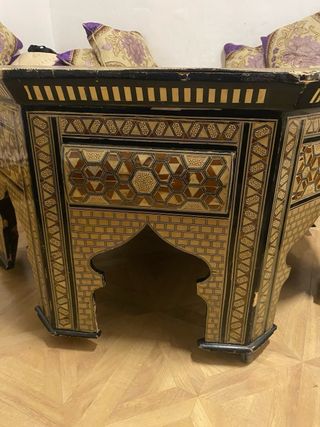 Mesa de salón tunecina artesanal