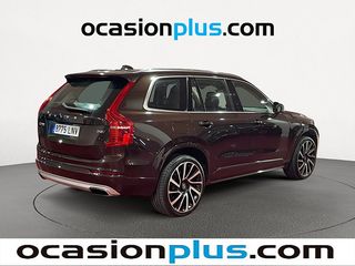 Volvo XC90 B5 D Momentum Pro AWD Auto 173 kW (235 CV)