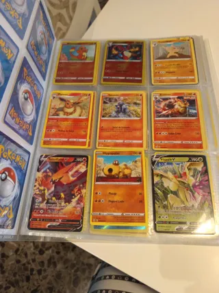 Dos albunes d pokemon mas 1 albun d goku todojunto