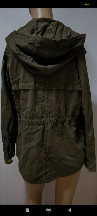 Parka verde H&M ligera Talla s