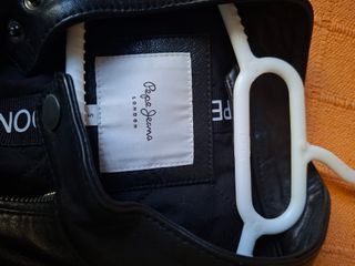 Cazadora de piel Pepe Jeans negra