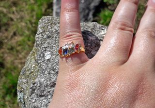 Anillo Chapado Oro Cristales Multicolor