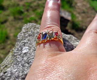 Anillo Chapado Oro Cristales Multicolor