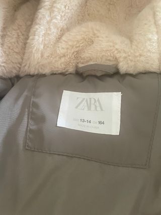 Abrigo Zara niña talla 13/14