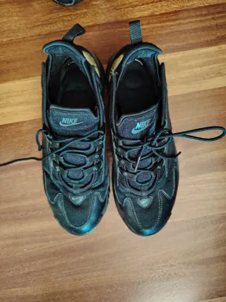 Zapatillas Nike Negras tallas 41 y 42