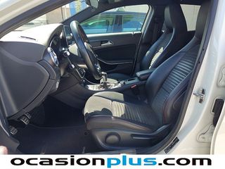 Mercedes-Benz GLA 200 d AMG Line 100 kW (136 CV)