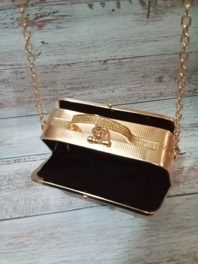 Bolso fiesta mujer beige flores asa dorada