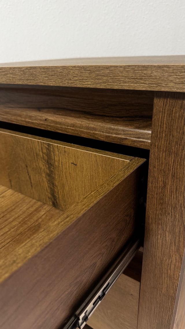 Cassettiera in legno