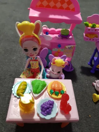 Muñecas Enchantimals y Accesorios