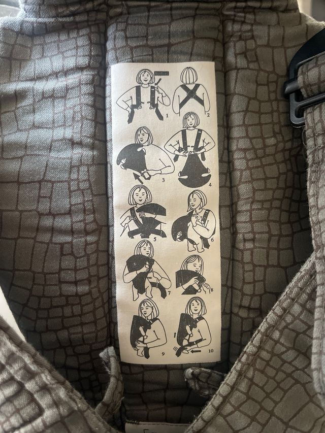 Mochila Portabebés BabyBjörn Diseño Cocodrilo