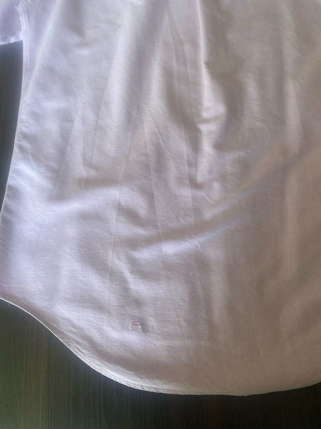 Camicia Polo Ralph Lauren rosa con un segno dietro