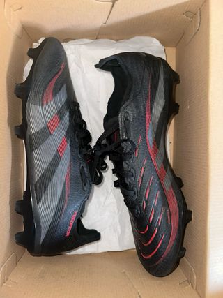 Botas de fútbol Adidas Predator Talla 44 (45€ hoy)