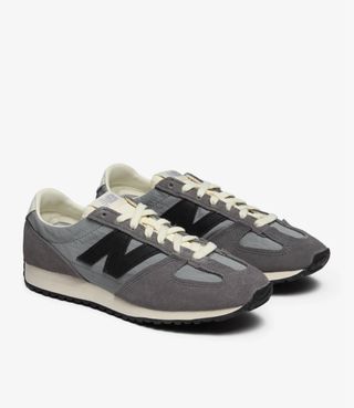 New Balance 471 v1 Gris y Negro