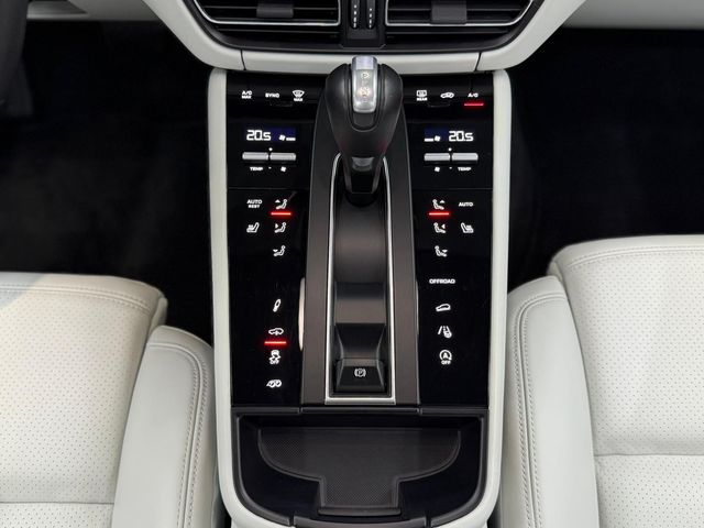 Porsche Macan GTS 2023