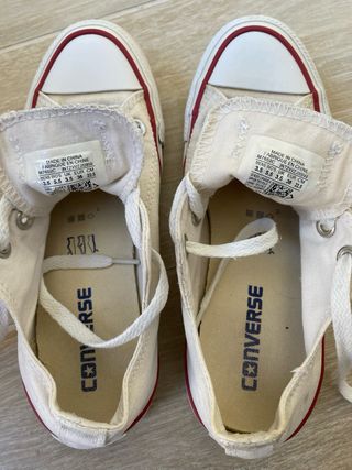 Zapatillas Converse Bajas Blancas y Rojas