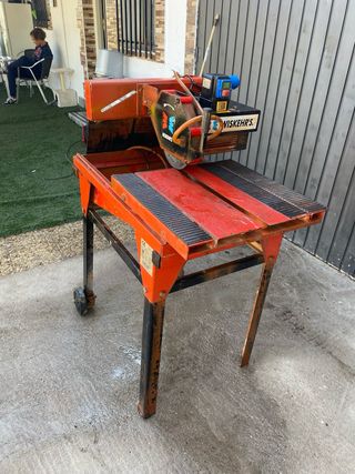 ALQUILER Y VENTA. Cortadora de ladrillos WISKEH'S