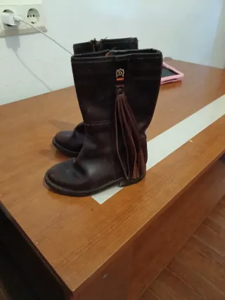 Botas Valverde del Camino Talla 24