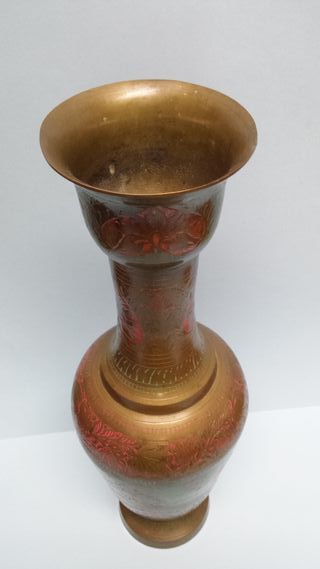 Jarrón de Bronce Gravado Antiguo