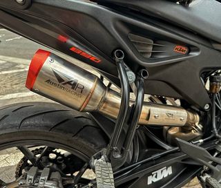 Escape Línea KTM Duke 790 890 125 390AR husqvarna