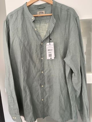 Camisa de lino dehombre marca Sfera Verde Talla XL