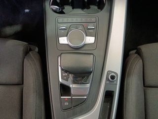 Audi A4 2.0 TDI 150 sport edition