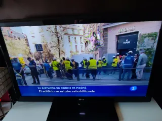 Televisor LG 42" LED