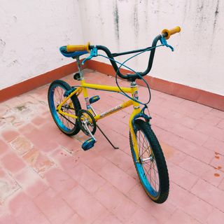 Bicicleta BMX BH California X3 Gialla