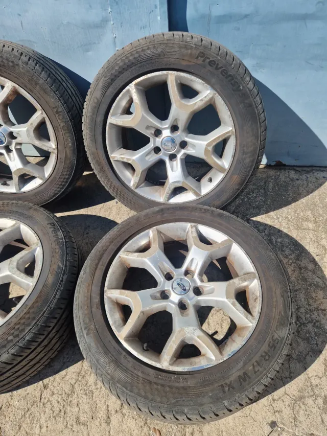 Llantas Ford Kuga 225/55/17