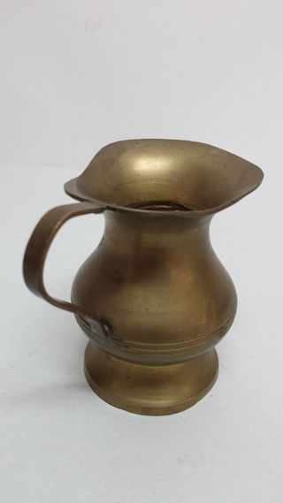 Jarra de Bronce Pequeña