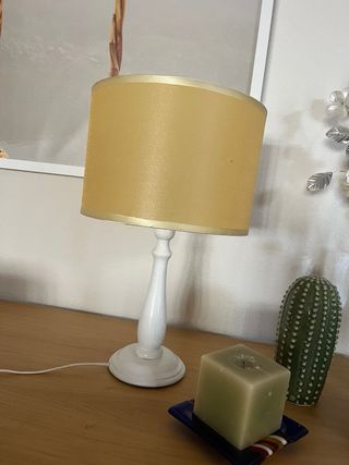 Lámpara de mesa decorativa