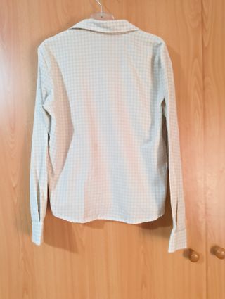 Camisa de mujer a cuadros
