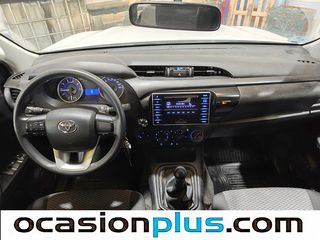 Toyota Hilux 2.4 D-4D Doble Cabina GX 110 kW (150 CV)