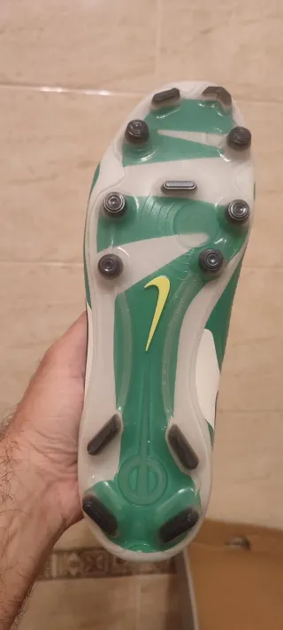 Botas de fútbol Nike Tempo 10 pro elite FG AG.  