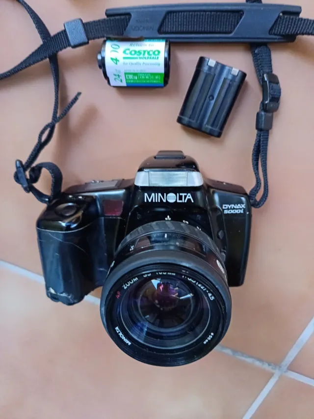 Cámara analógica Minolta 5000i