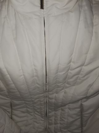 Cazadora acolchada mujer blanca