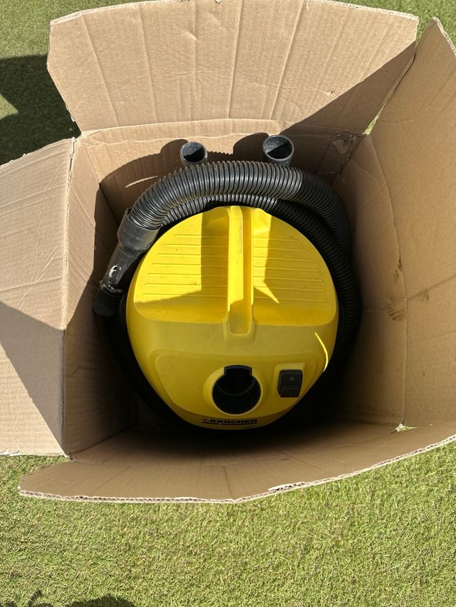 Aspiradora Karcher WD2