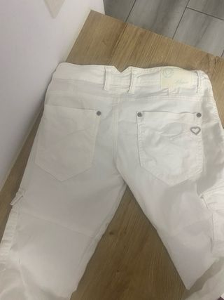 Pantalón blanco talla S