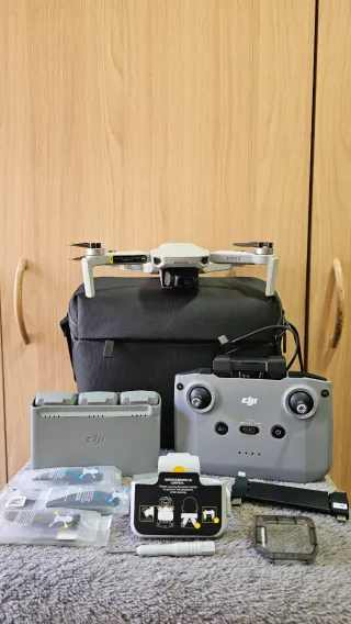 Nuevo! Dji Mini 2 + Fly More Combo 1/1/0 ciclos. 