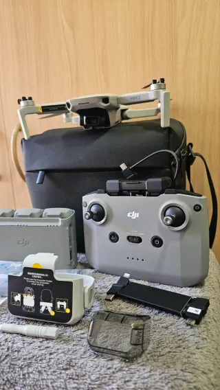 Nuevo! Dji Mini 2 + Fly More Combo 1/1/0 ciclos. 